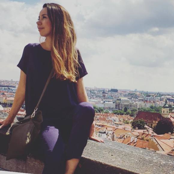 Meet your Posher, Vera - Picture 1 of 1